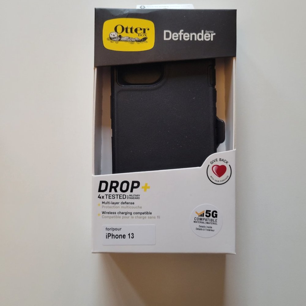 Otterbox Defender Series iPhone 13 Case BLACK Screenless Edition 77-85437